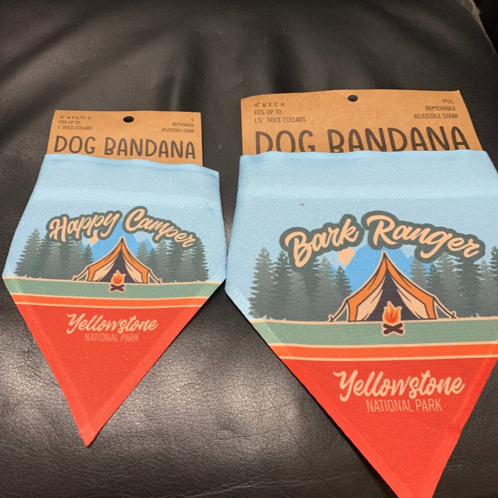 DOG BANDANA YELLOWSTONE  NWT